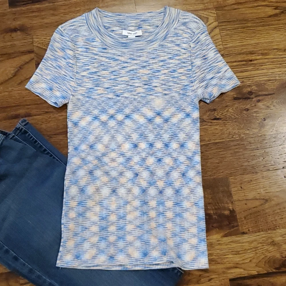 Womens Nine West stretch textured top size S